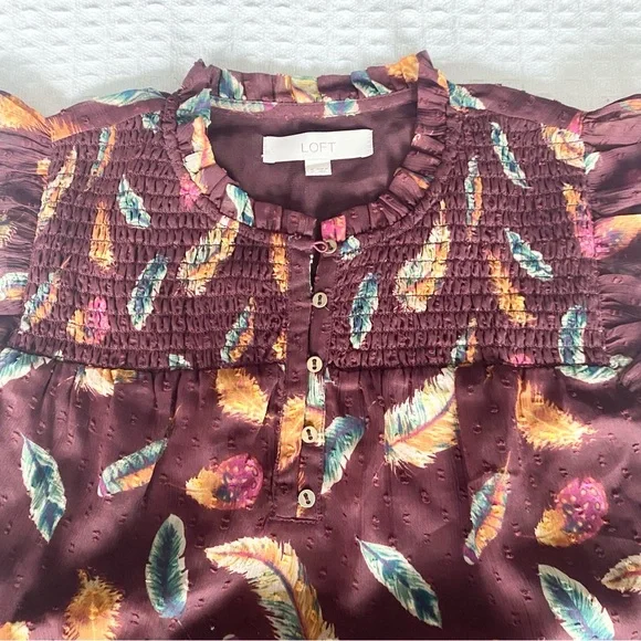 LOFT Maroon Multicolor Feather Print Top Small - Picture 3 of 6